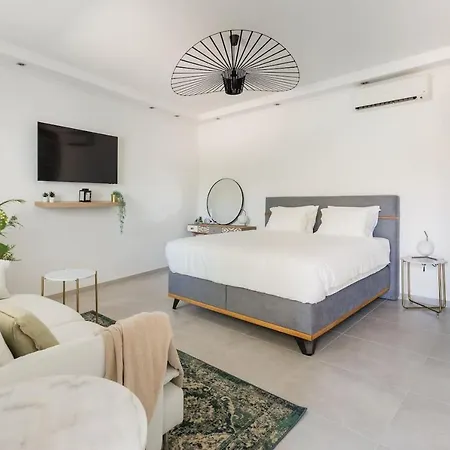 New Beautiful Studio, Private Terrace-hvar Town Хвар