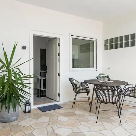 New Beautiful Studio, Private Terrace-hvar Town Апартаменты Хвар